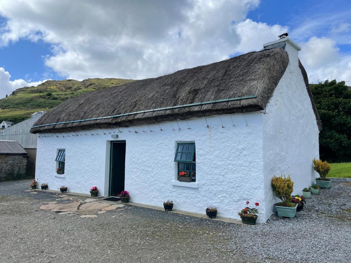 Anne'S Thatched Cottage Kilcar Εξωτερικό φωτογραφία